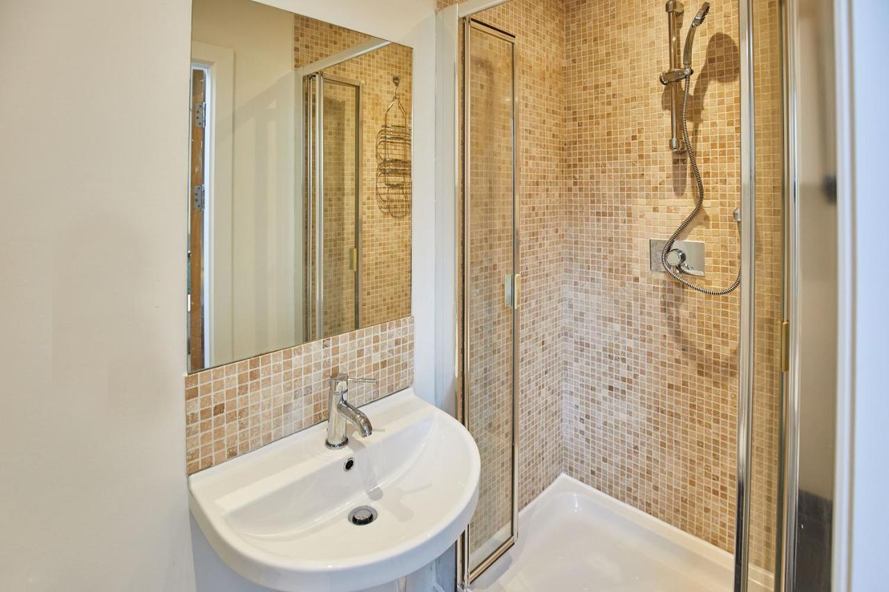 Апартаменты Host & - 15 Easby Hall *